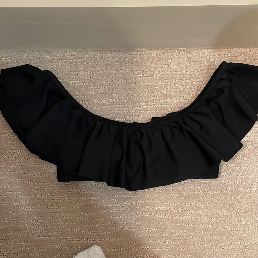 Off the shoulder swimsuit top